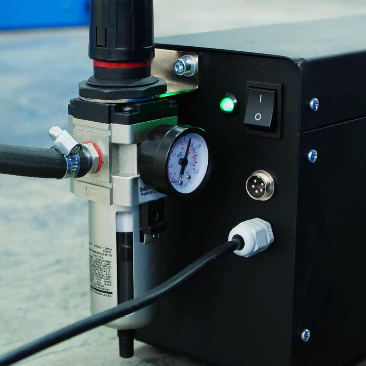 Устойчив к загрязнениям воздуха